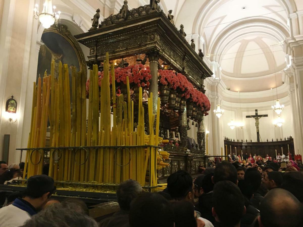 شقة Dimora Del Papa كاتانيا المظهر الخارجي الصورة